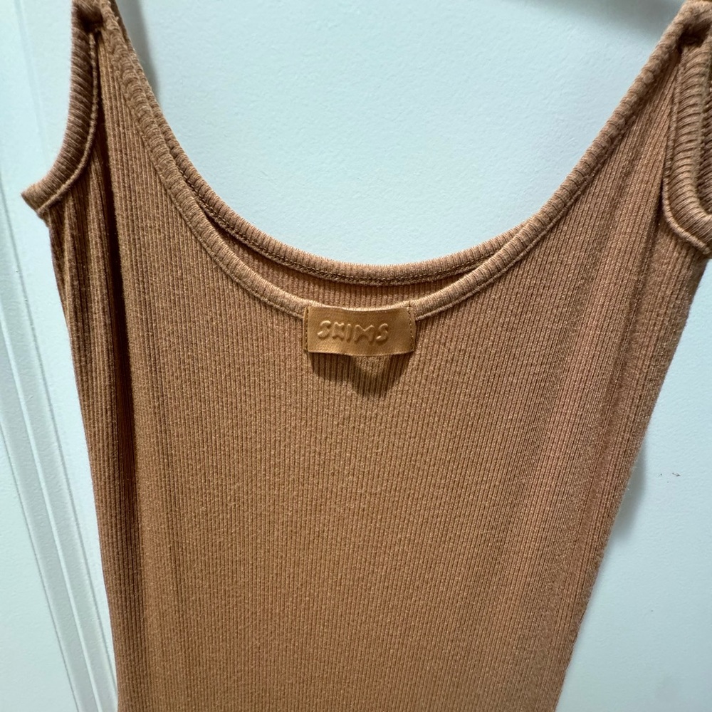 Skims dress size small